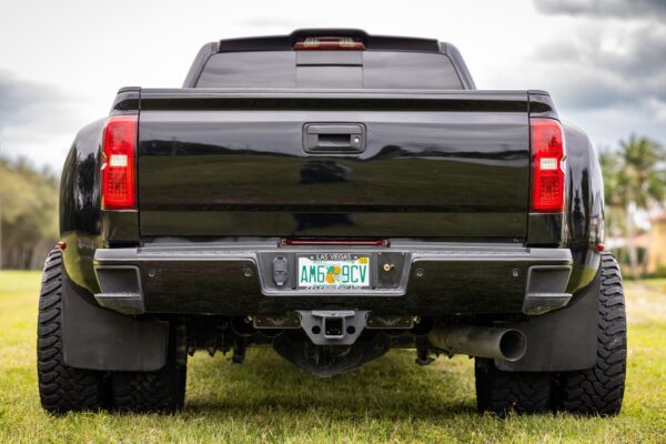 2019 GMC Sierra 3500HD Denali Crew Cab 4x4 - Image 5