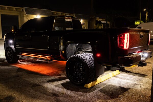 2019 GMC Sierra 3500HD Denali Crew Cab 4x4 - Image 36