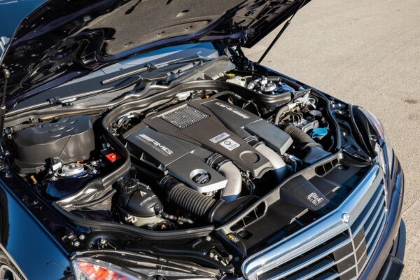 2012 Mercedes-Benz E63 AMG Sedan - Image 5
