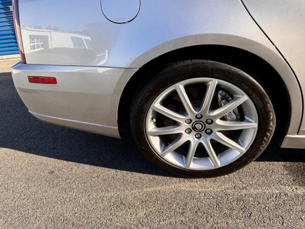 2007 Cadillac STS-V - Image 21