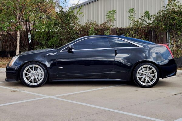 2013 Cadillac CTS-V Coupe - Image 3