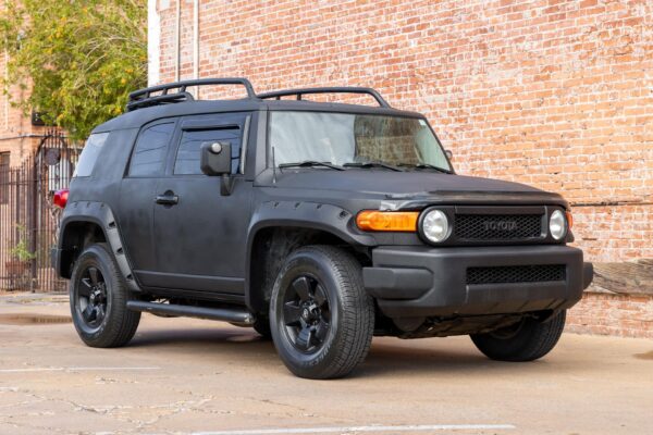 2007 Toyota FJ Cruiser - Image 8