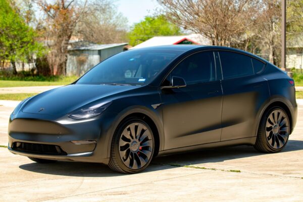2023 Tesla Model Y Performance - Image 2