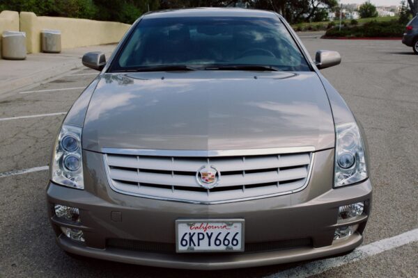 2006 Cadillac STS - Image 11