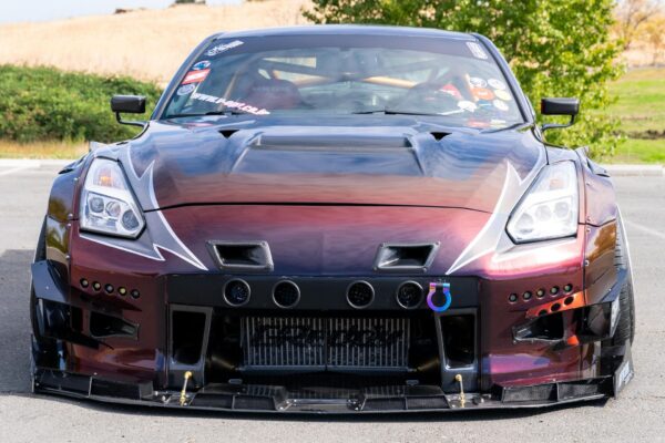 2015 Nissan GT-R Premium - Image 2
