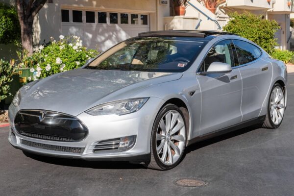 2013 Tesla Model S 85