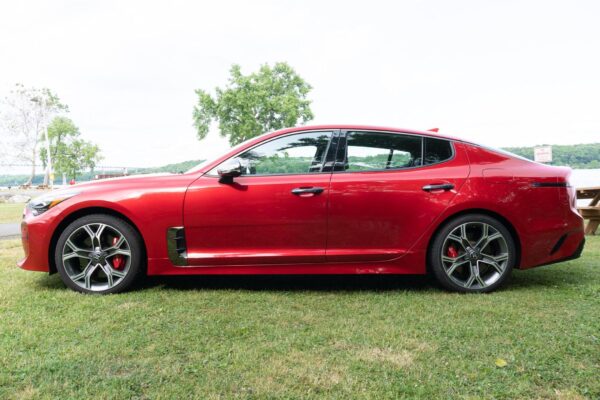 2018 Kia Stinger GT2 AWD - Image 6