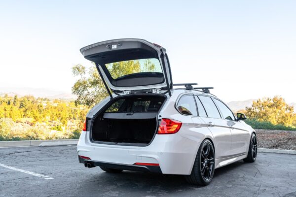 2015 BMW 328i xDrive Sports Wagon - Image 8