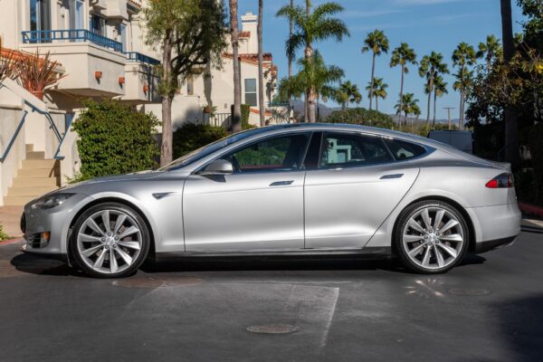 2013 Tesla Model S 85 - Image 6