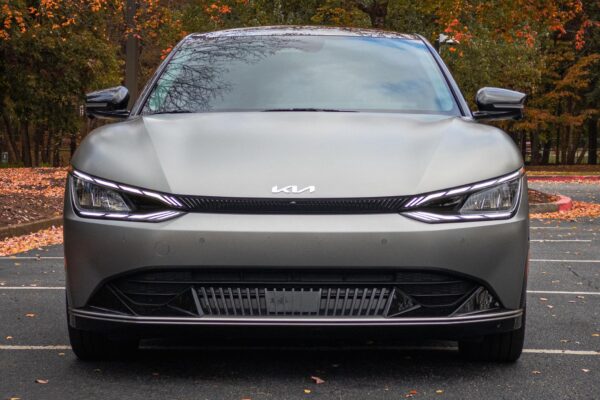 2022 Kia EV6 GT-Line AWD - Image 2