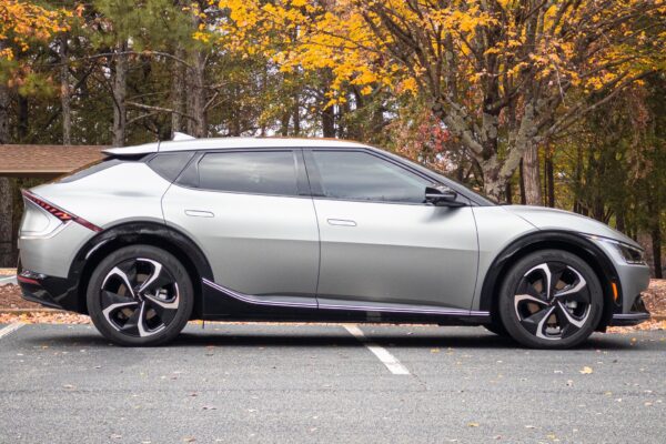2022 Kia EV6 GT-Line AWD - Image 3