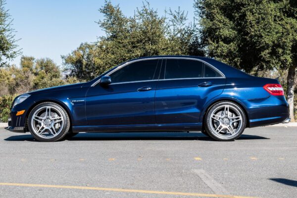 2012 Mercedes-Benz E63 AMG Sedan - Image 18