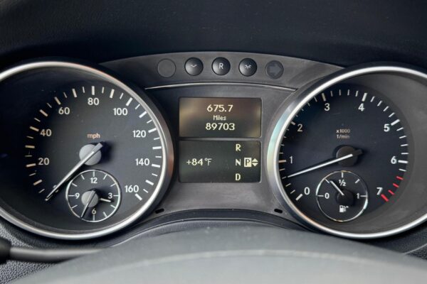 2008 Mercedes-Benz ML350 - Image 7