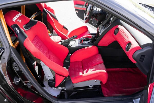 2015 Nissan GT-R Premium - Image 13