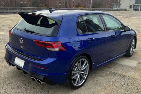 2024 Volkswagen Golf R - Image 14