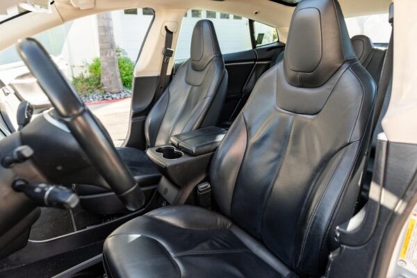 2013 Tesla Model S 85 - Image 9