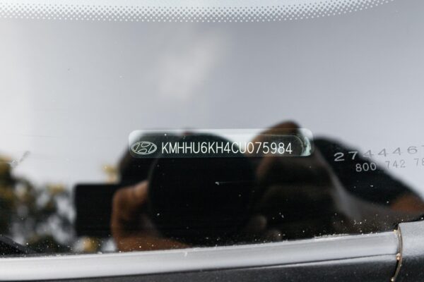 2012 Hyundai Genesis Coupe 3.8 R-Spec - Image 44