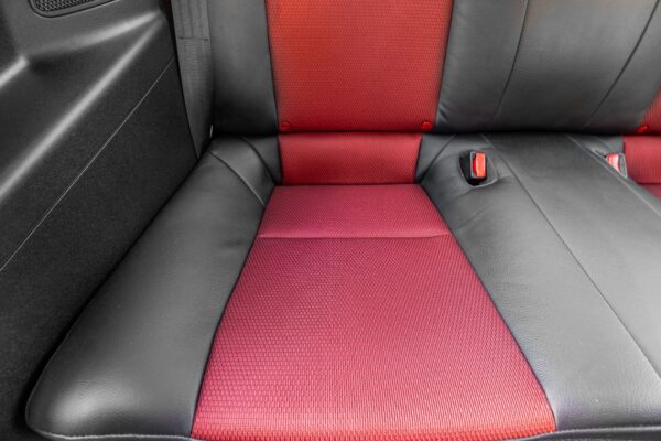 2012 Hyundai Genesis Coupe 3.8 R-Spec - Image 20