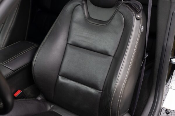 2013 Chevrolet Camaro 2SS Coupe - Image 12