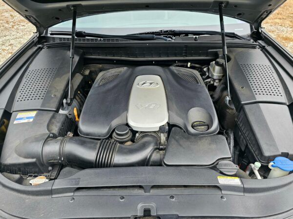 2011 Hyundai Equus Signature - Image 20