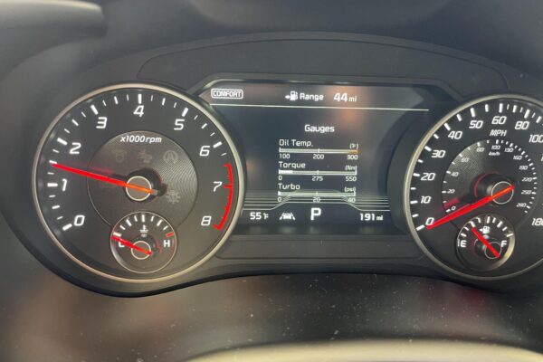 2019 Kia Stinger GT2 AWD - Image 10