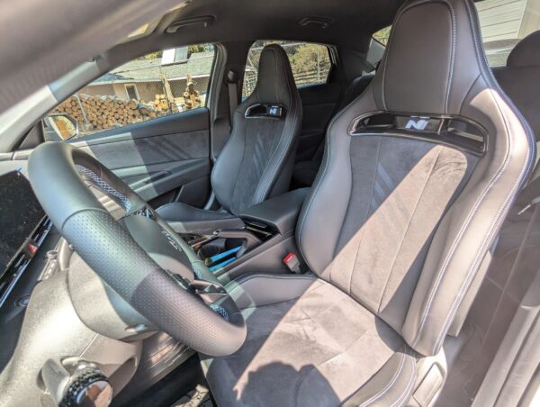 2023 Hyundai Elantra N - Image 17