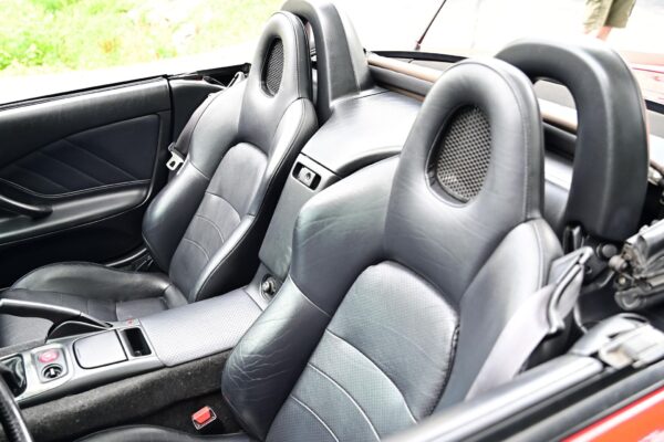 2000 Honda S2000 - Image 12