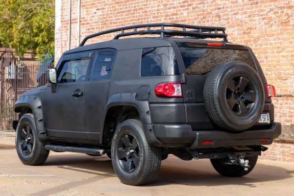 2007 Toyota FJ Cruiser - Image 4