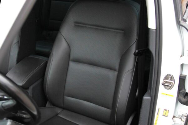 2015 Volkswagen Golf SportWagen SE - Image 8