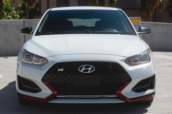2020 Hyundai Veloster N - Image 2