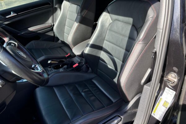 2016 Volkswagen GTI SE - Image 10