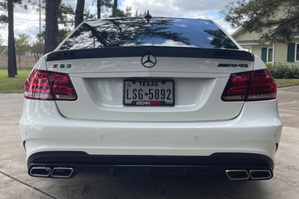 2014 Mercedes-Benz E63 AMG Sedan - Image 16