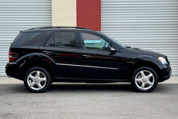 2008 Mercedes-Benz ML350 - Image 17