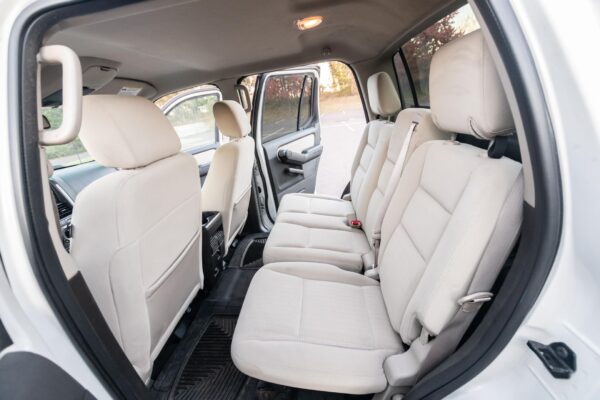 2011 Ram 3500 Laramie 4x4 - Image 14