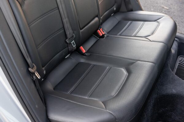 2015 Volkswagen Passat TDI SE - Image 4