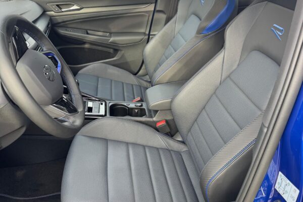 2024 Volkswagen Golf R - Image 7