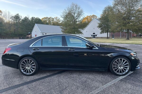 2015 Mercedes-Benz S550 Sedan - Image 18