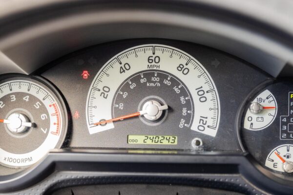 2007 Toyota FJ Cruiser - Image 12