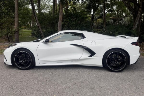2020 Chevrolet Corvette Stingray Convertible - Image 3