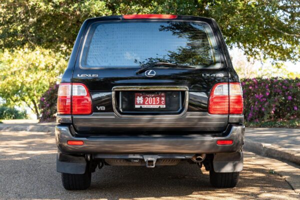 1998 Lexus LX 470 - Image 9