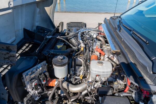 2022 Chevrolet Silverado 4500HD Medium Duty 4x4 - Image 13