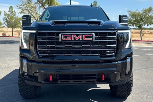 2024 GMC Sierra 2500HD AT4 - Image 2