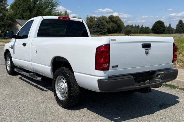 2008 Dodge Ram 2500 ST - Image 4