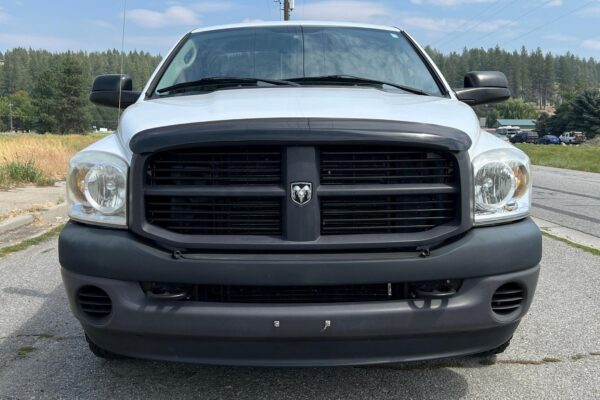 2008 Dodge Ram 2500 ST - Image 2