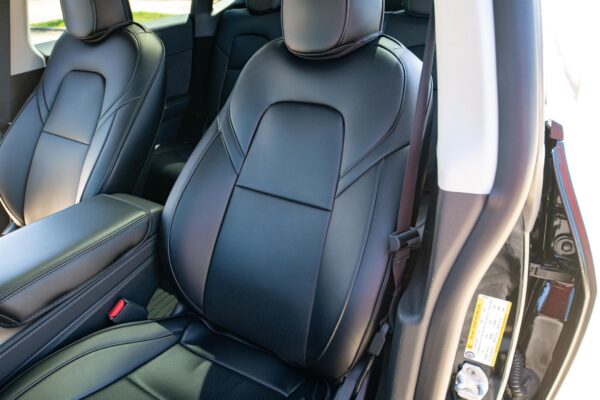 2023 Tesla Model Y Performance - Image 12