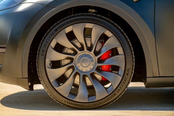 2023 Tesla Model Y Performance - Image 8