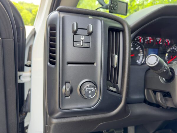 2019 GMC Sierra 2500HD 4x4 - Image 16