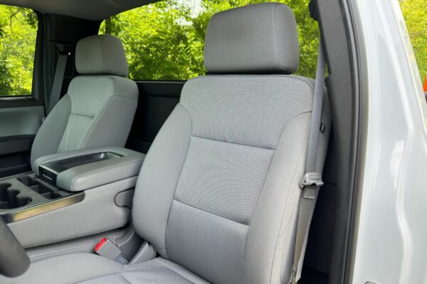 2019 GMC Sierra 2500HD 4x4 - Image 12