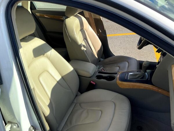 2009 Audi A4 Avant 2.0T Quattro - Image 8