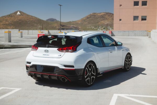 2020 Hyundai Veloster N - Image 10